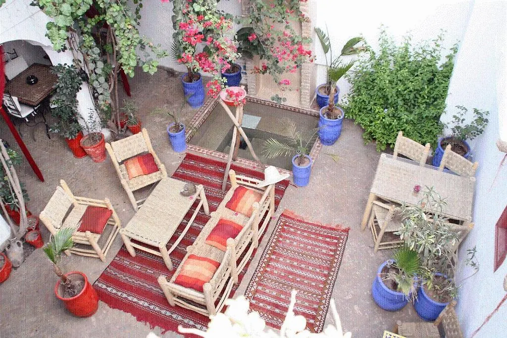 Riad La Casa マラケシュ 3*,